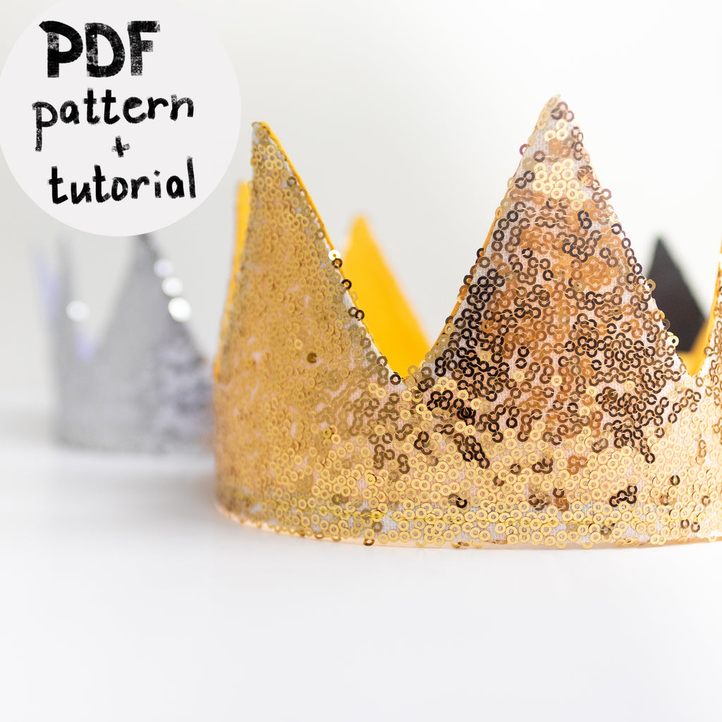 Princess Crown Pattern, DIY fabric crown | mrsjun.com